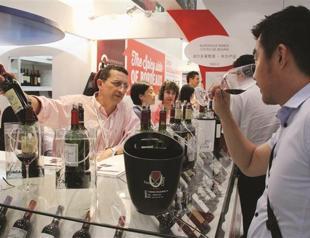 China starts probe into EU wine after solar panel duties