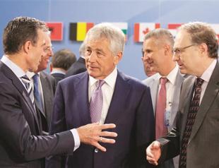 NATO to set up rapid reaction teams against cyber threats