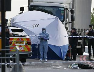 Man murdered in London in suspected Islamist terror attack