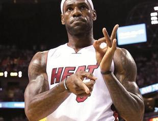 James delivers winner as Heat beats Pacers