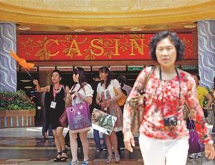 Chinese wonder why their tourists behave so badly