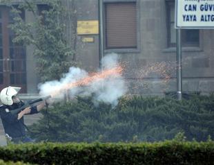 Use of tear gas against peaceful protesters a violation of human rights: Amnesty