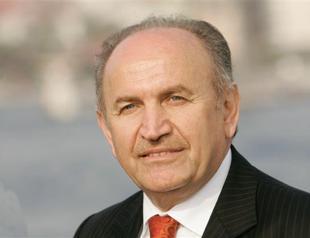 Mayor asks after clashes how Istanbul can claim to host the 2020 Olympics