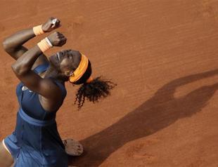 Serena reigns supreme in Paris