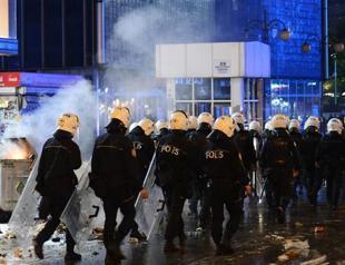 Police strike protesters in Ankara on second consecutive day