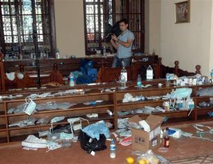 PM Erdoğan repeats previously denied reports of protesters entering mosque with shoes on