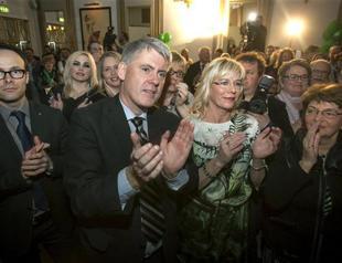 Iceland centre-right wins election, final count shows