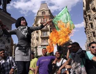 Alcohol-free hotel stirs debate in Egypt