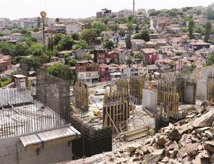 Minister vows to slash scale of constructions