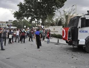 Istanbul starts seventh day of protests with tear gas