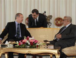 Turkish PM repeats accusations against opposition and extreme groups over Taksim protests