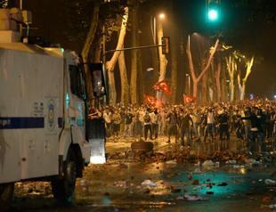 Protest death toll up to two, probe opened into police violence