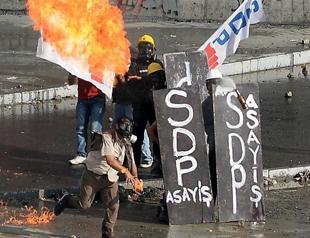 Molotov-throwing protesters in Taksim not our members, says socialist party