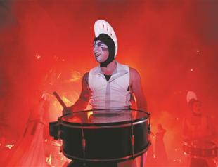 Theater festival closes with magnificent ceremony