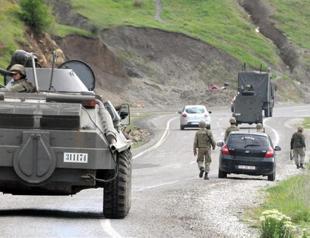 Two Turkish soldiers killed in mine blast in eastern Turkey