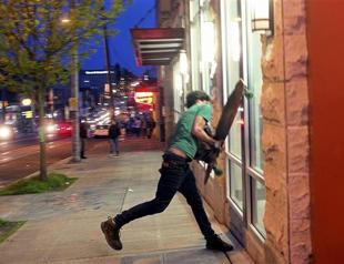 Police clash with protesters after May Day rally in Seattle