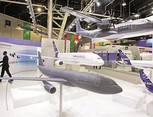 Wide-body jets, huge deals dominate Air Show in Paris