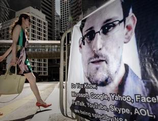 Ecuador says Snowden seeking asylum there