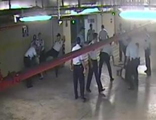 Video shows Turkish police badly beating Gezi protesters for minutes in Antalya