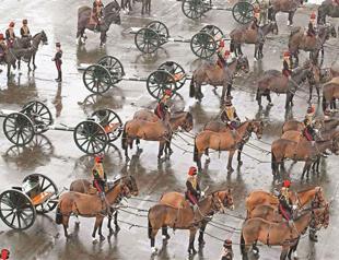 Horse-tank row dominates Britain’s austerity debate