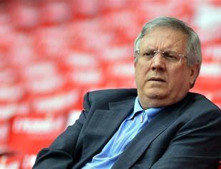 Three Fenerbahçe officials suspended from football