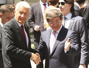 Mentality change for Turkish police a must: Council of Europe Head Jagland