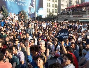 Extreme police measures mark protest of court ruling on Sarısülüks killing