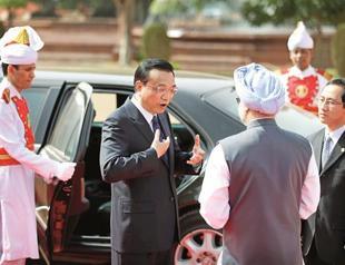Chinese premier in India visit to mend strained ties