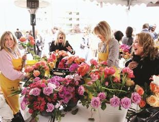 Ankara welcomes spring during flower workshop from designers