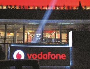 Annual profit slumps on eurozone woes: Vodafone