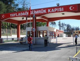 Turkey closes Syria border gate after Reyhanlı bombings
