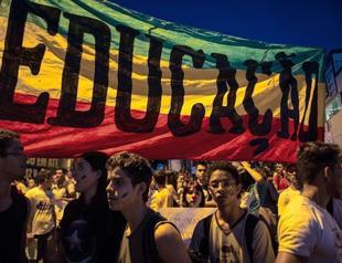 Rousseff says Brazil can do better, vows to meet leaders of protests