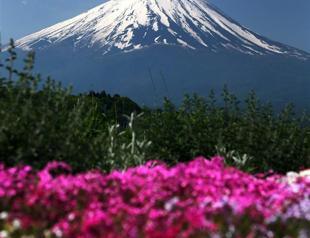 Mount Fuji granted World Heritage status by UNESCO