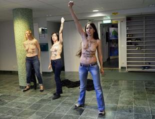 Femen stages topless protest in Stockholm mosque