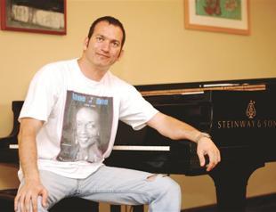 Turkish jazz pianist Görsev pays tribute to Bill Evans