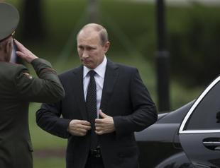 Putin urges gas exporters to adopt single pricing model