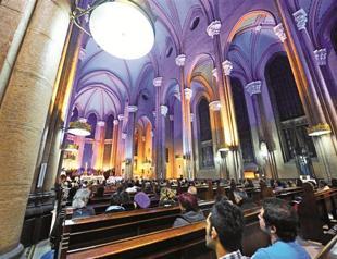 State to cover lighting costs of churches, synagogues