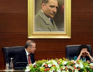 Turkish PM advises children not to be ‘slaves to TV’