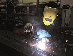 Eurozone slump moderates but German worries appear