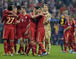 Bayern humiliates Barcelona with four-goal show