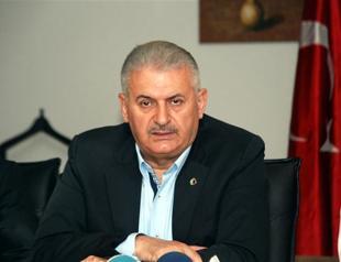 Minister calls on Twitter, Facebook to avoid ‘double standards’ in Turkey