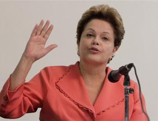 Brazil leader readies reforms to defuse social unrest