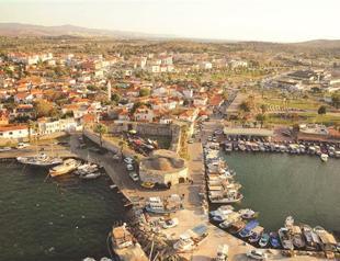 Historical castle to become holiday village in Aegean province