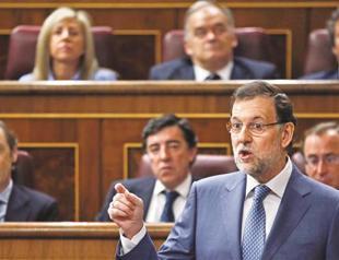 Spanish daily tags PM in graft scandal