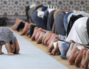 Confusion reigns over start of Ramadan in France