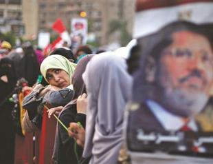 Turkey prepares for a possible evacuation of Turks in Egypt