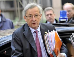Veteran Luxembourg PM Juncker resigns in spy scandal
