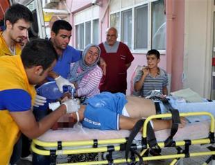 Turkish youngster hit by stray bullet from Syria still in intensive care
