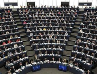 EU lawmakers demand immediate clarification on US spying
