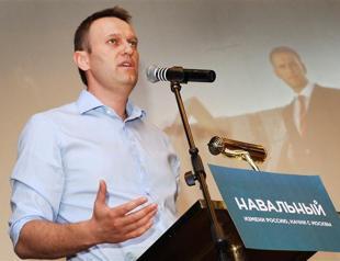 Prosecutor seeks 6 years jail for top Russian opposition leader